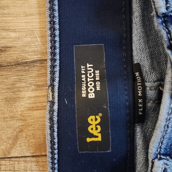 Lee Women's Blue Jeans - Picture 4 of 9